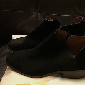 Lucky Brand black booties